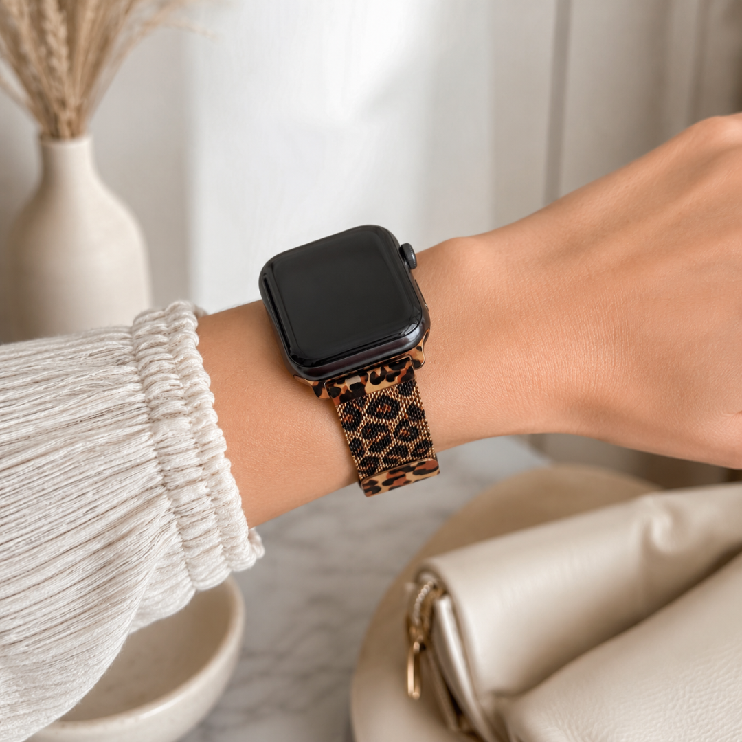 Apple Watch Milanees Bandje Leopard, gedragen om de pols